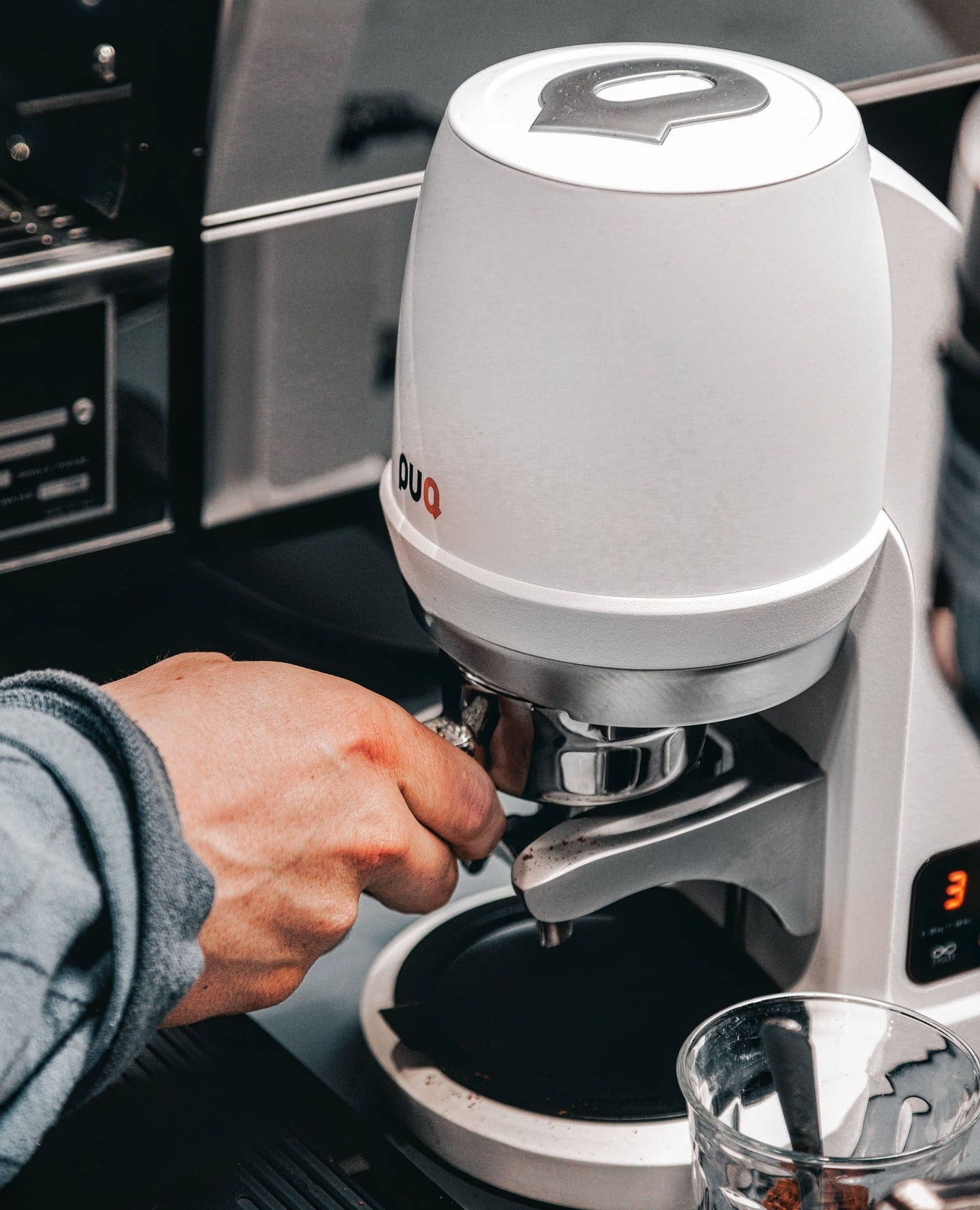 Puqpress Q1 Automatic Coffee Tamper